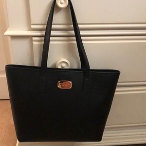 Michael Kors Classic Black Tote